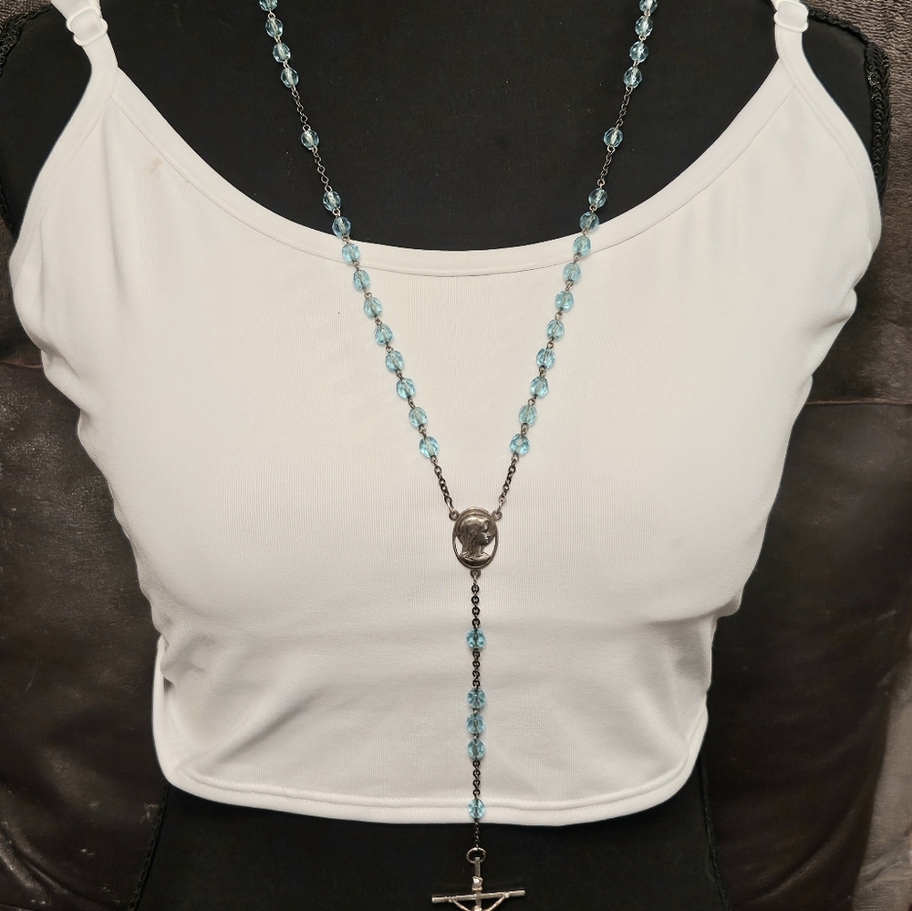 VTG Y2K Silvertone Rosary Necklace 28"L Blue Crystal Prayer Beads Religious